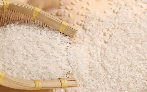 发水大米的鉴别方法